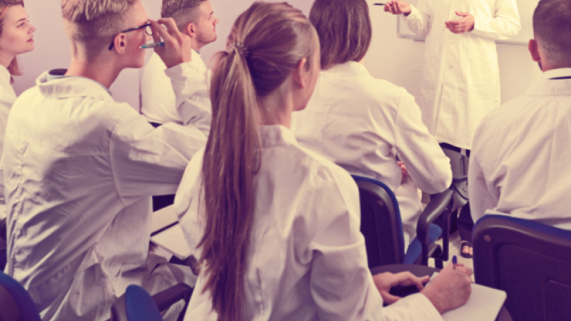 estudiantes_medicina